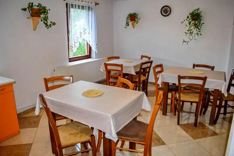 Parajd Szállás | Motel (K0397-20) A kép szerzői jogvédelem alatt állhat. Javasolt a kapcsolatfelvétel a jog tulajdonossal.