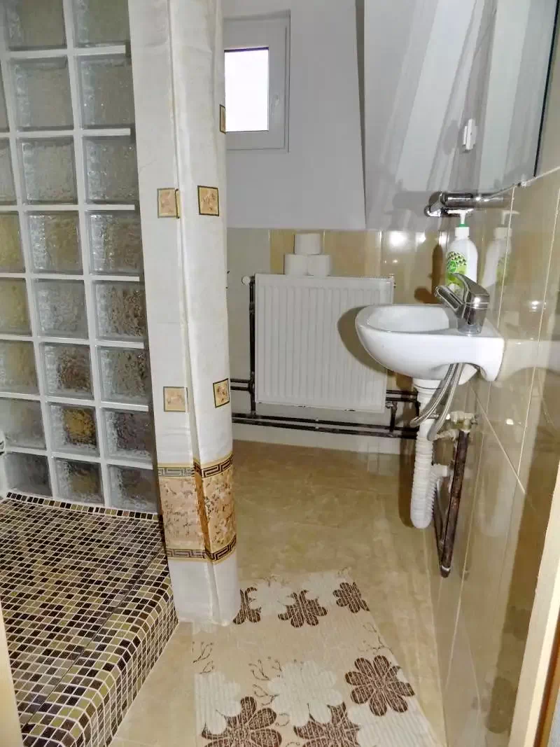 Praid Cazare | Hotel**** (K0635-14) Imaginea poate fi supusă drepturilor de autor. Se recomandă contactarea titularului drepturilor.