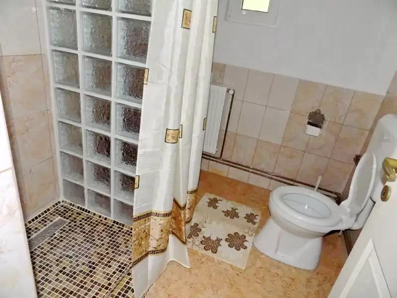 Parajd Szállás | Hotel**** (K0635-18) A kép szerzői jogvédelem alatt állhat. Javasolt a kapcsolatfelvétel a jog tulajdonossal.