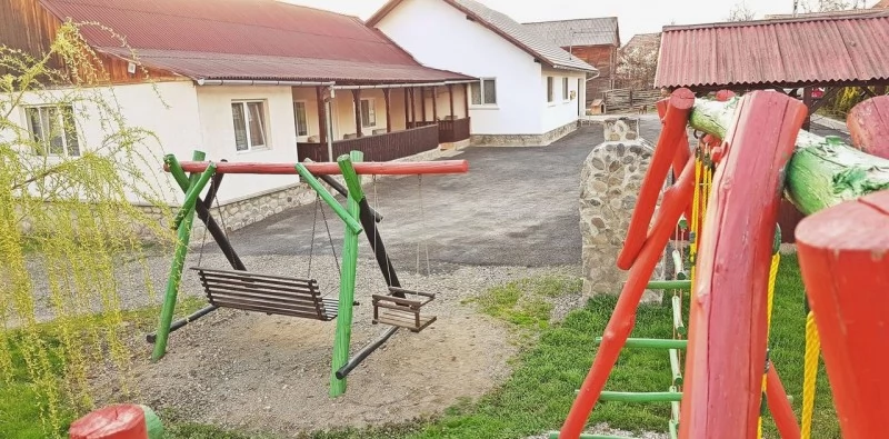 Praid Cazare | Motel (K0710-5) Imaginea poate fi supusă drepturilor de autor. Se recomandă contactarea titularului drepturilor.