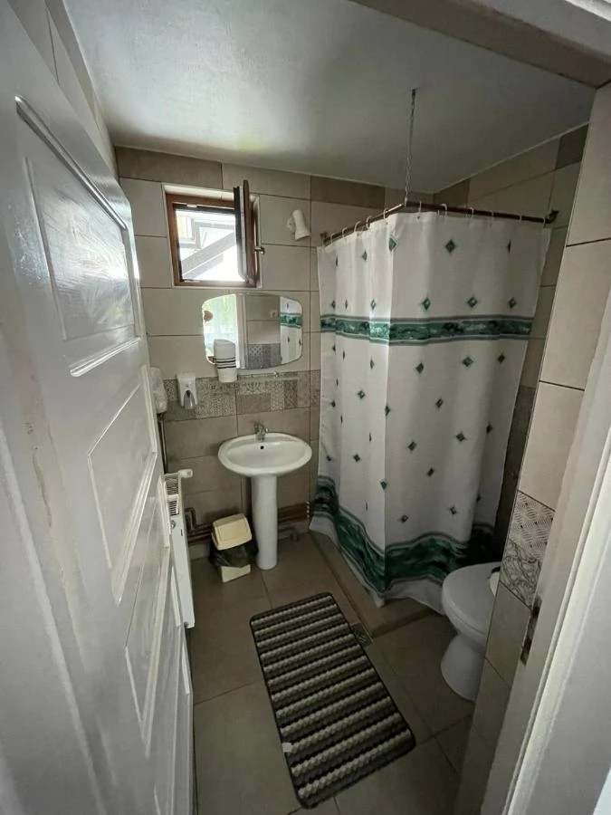 Praid Cazare | Motel (K0710-9) Imaginea poate fi supusă drepturilor de autor. Se recomandă contactarea titularului drepturilor.