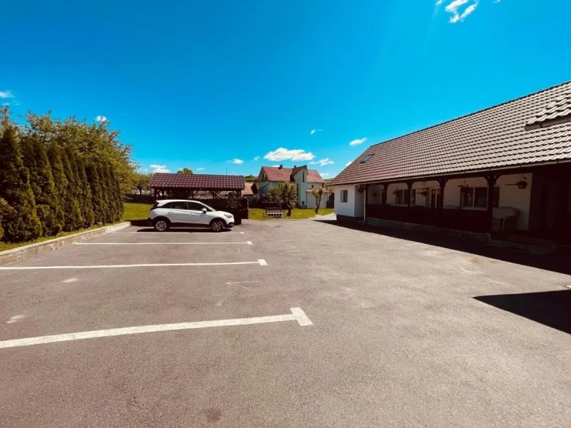 Parajd Szállás | Motel (K0710-16) A kép szerzői jogvédelem alatt állhat. Javasolt a kapcsolatfelvétel a jog tulajdonossal.