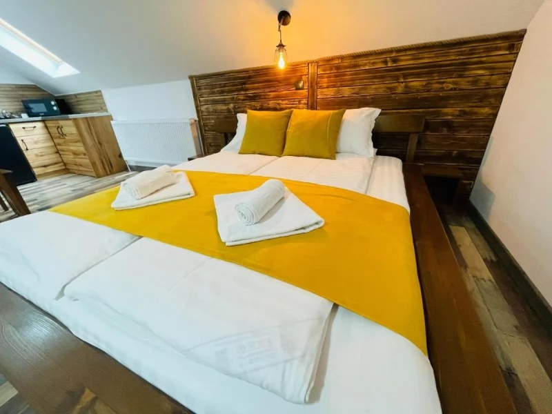 Praid Cazare | Motel (K0710-26) Imaginea poate fi supusă drepturilor de autor. Se recomandă contactarea titularului drepturilor.