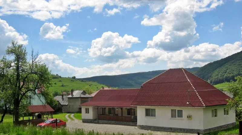 Praid Cazare | Motel (K0710-37) Imaginea poate fi supusă drepturilor de autor. Se recomandă contactarea titularului drepturilor.