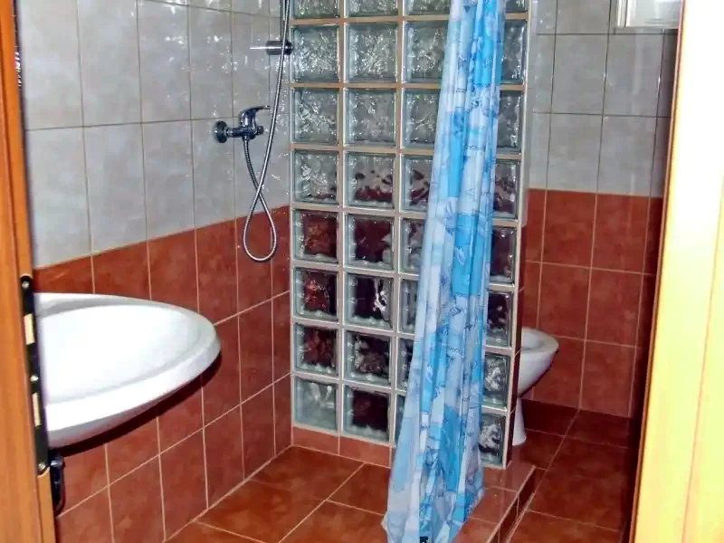 Parajd Szállás | Motel (K0742-18) A kép szerzői jogvédelem alatt állhat. Javasolt a kapcsolatfelvétel a jog tulajdonossal.