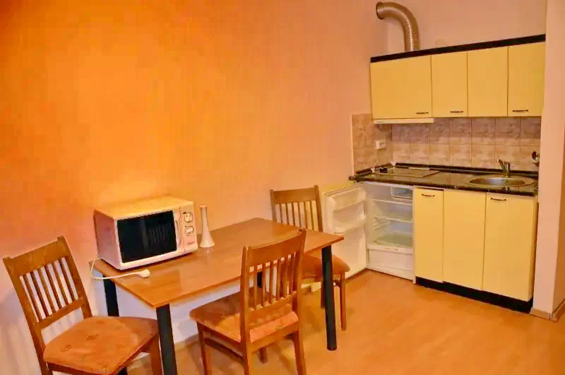 Praid Cazare | Motel (K0762-23) Imaginea poate fi supusă drepturilor de autor. Se recomandă contactarea titularului drepturilor.