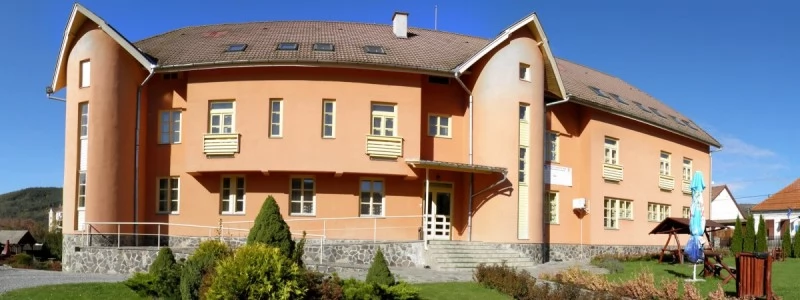 Praid Cazare | Motel (K0762-48) Imaginea poate fi supusă drepturilor de autor. Se recomandă contactarea titularului drepturilor.