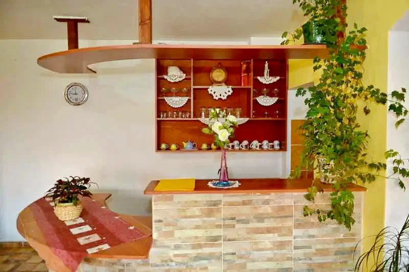 Praid Cazare | Motel (K0766-5) Imaginea poate fi supusă drepturilor de autor. Se recomandă contactarea titularului drepturilor.