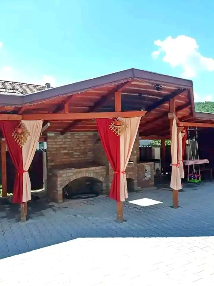 Parajd Szállás | Motel (K0766-8) A kép szerzői jogvédelem alatt állhat. Javasolt a kapcsolatfelvétel a jog tulajdonossal.