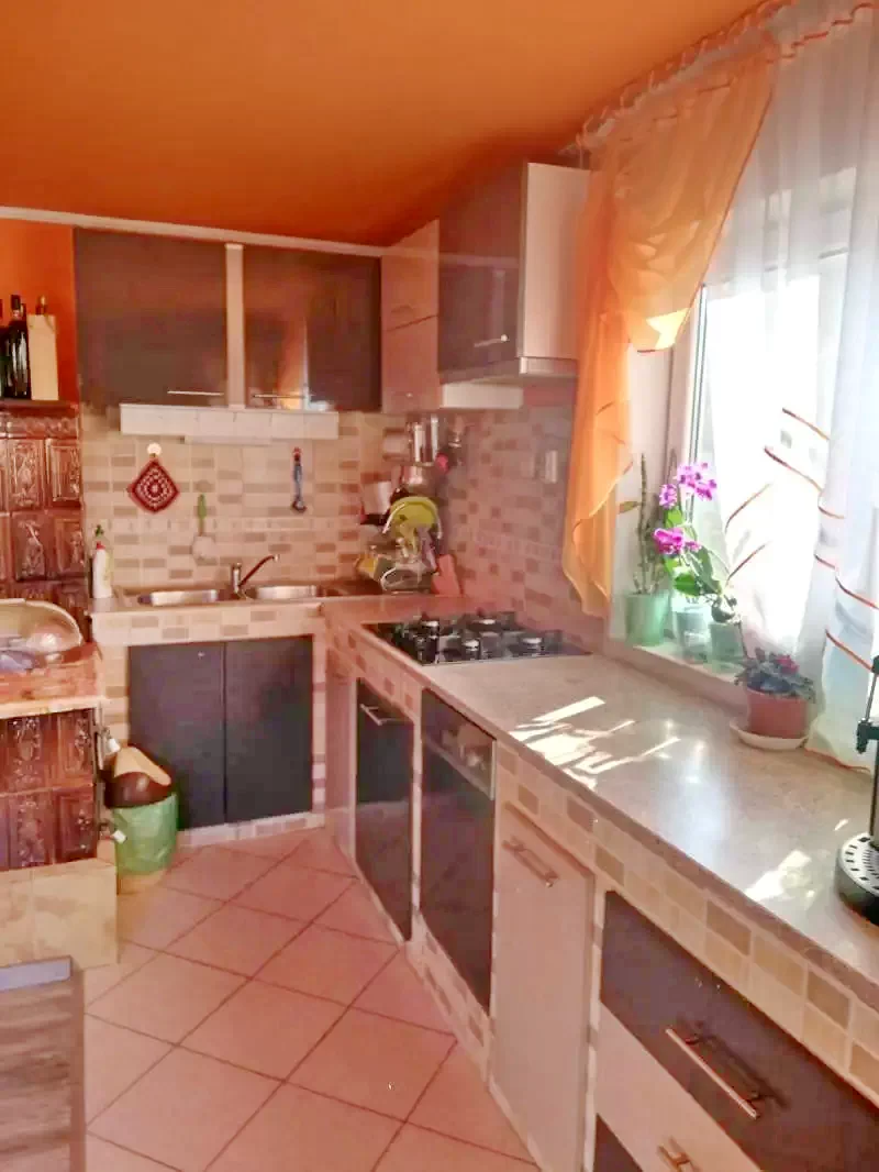 Praid Cazare | Sat de vacanță (K0826-2) Imaginea poate fi supusă drepturilor de autor. Se recomandă contactarea titularului drepturilor.