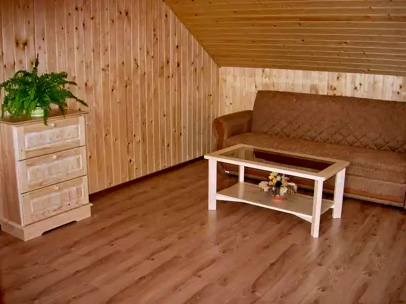 Praid Cazare | Motel (K0967-9) Imaginea poate fi supusă drepturilor de autor. Se recomandă contactarea titularului drepturilor.