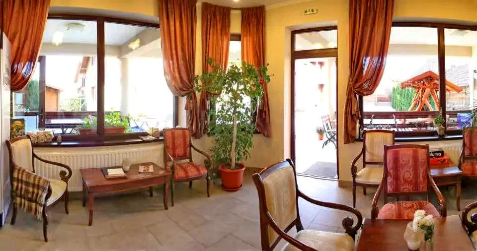 Praid Cazare | Motel (K0967-17) Imaginea poate fi supusă drepturilor de autor. Se recomandă contactarea titularului drepturilor.