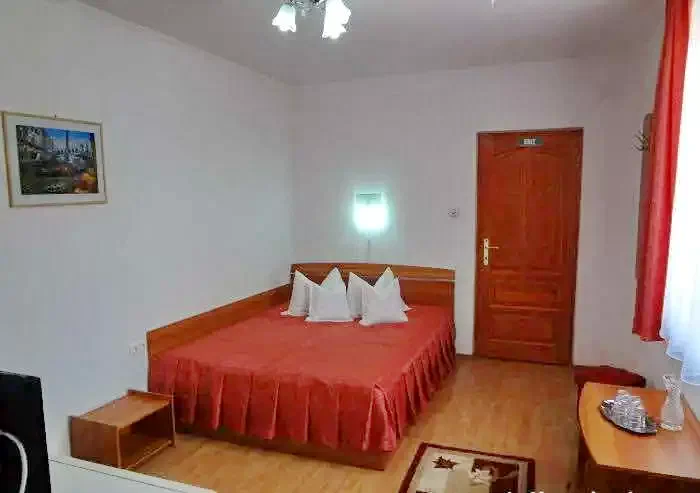 Parajd Szállás | Motel (K0972-6) A kép szerzői jogvédelem alatt állhat. Javasolt a kapcsolatfelvétel a jog tulajdonossal.