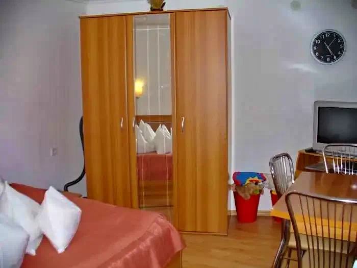 Parajd Szállás | Motel (K0972-10) A kép szerzői jogvédelem alatt állhat. Javasolt a kapcsolatfelvétel a jog tulajdonossal.