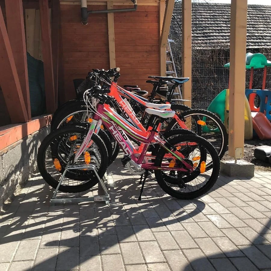 Parajd Szállás | Motel (K0975-2) A kép szerzői jogvédelem alatt állhat. Javasolt a kapcsolatfelvétel a jog tulajdonossal.