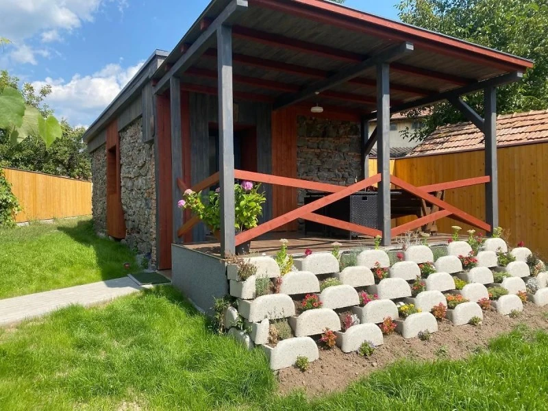 Parajd Szállás | Motel (K0975-33) A kép szerzői jogvédelem alatt állhat. Javasolt a kapcsolatfelvétel a jog tulajdonossal.