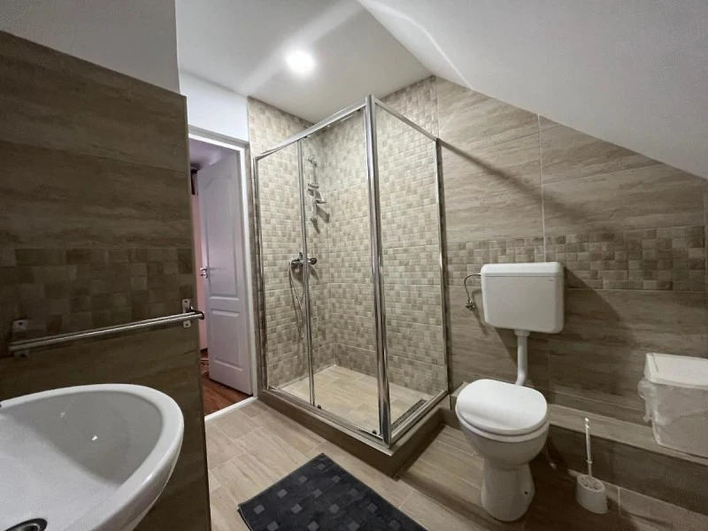 Parajd Szállás | Motel (K0975-53) A kép szerzői jogvédelem alatt állhat. Javasolt a kapcsolatfelvétel a jog tulajdonossal.