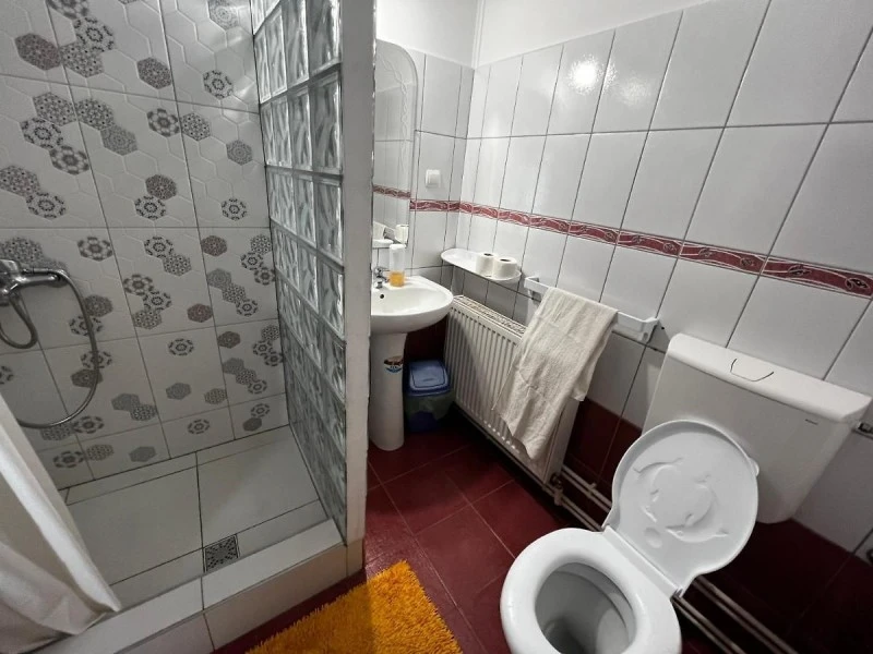 Parajd Szállás | Motel (K0975-59) A kép szerzői jogvédelem alatt állhat. Javasolt a kapcsolatfelvétel a jog tulajdonossal.