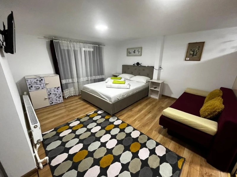 Praid Cazare | Motel (K0975-65) Imaginea poate fi supusă drepturilor de autor. Se recomandă contactarea titularului drepturilor.