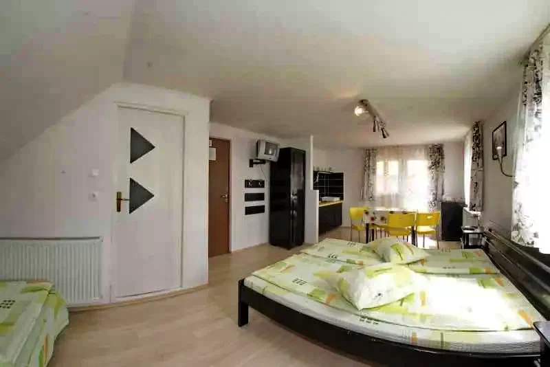 Parajd Szállás | Motel (K0976-7) A kép szerzői jogvédelem alatt állhat. Javasolt a kapcsolatfelvétel a jog tulajdonossal.