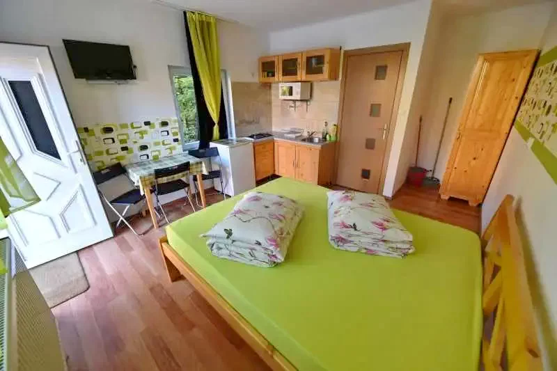 Parajd Szállás | Motel (K0976-9) A kép szerzői jogvédelem alatt állhat. Javasolt a kapcsolatfelvétel a jog tulajdonossal.