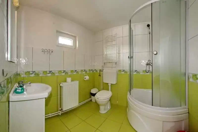 Parajd Szállás | Motel (K0976-10) A kép szerzői jogvédelem alatt állhat. Javasolt a kapcsolatfelvétel a jog tulajdonossal.