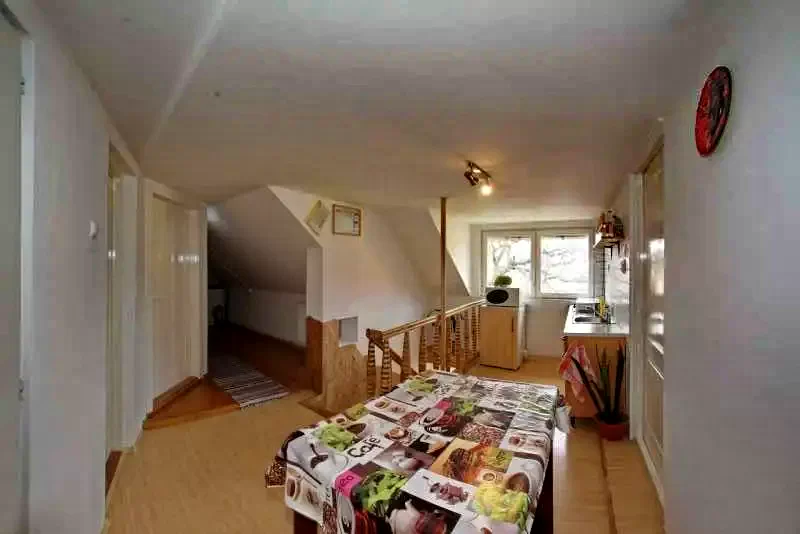 Praid Cazare | Motel (K0976-12) Imaginea poate fi supusă drepturilor de autor. Se recomandă contactarea titularului drepturilor.