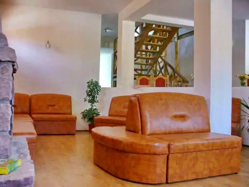 Praid Cazare | Pensiune (K0977-4) Imaginea poate fi supusă drepturilor de autor. Se recomandă contactarea titularului drepturilor.