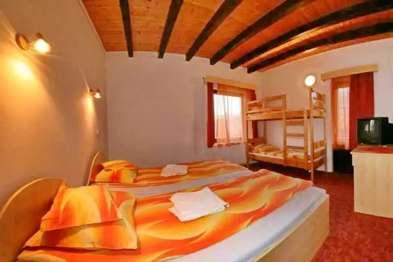 Parajd Szállás | Motel (K0977-8) A kép szerzői jogvédelem alatt állhat. Javasolt a kapcsolatfelvétel a jog tulajdonossal.