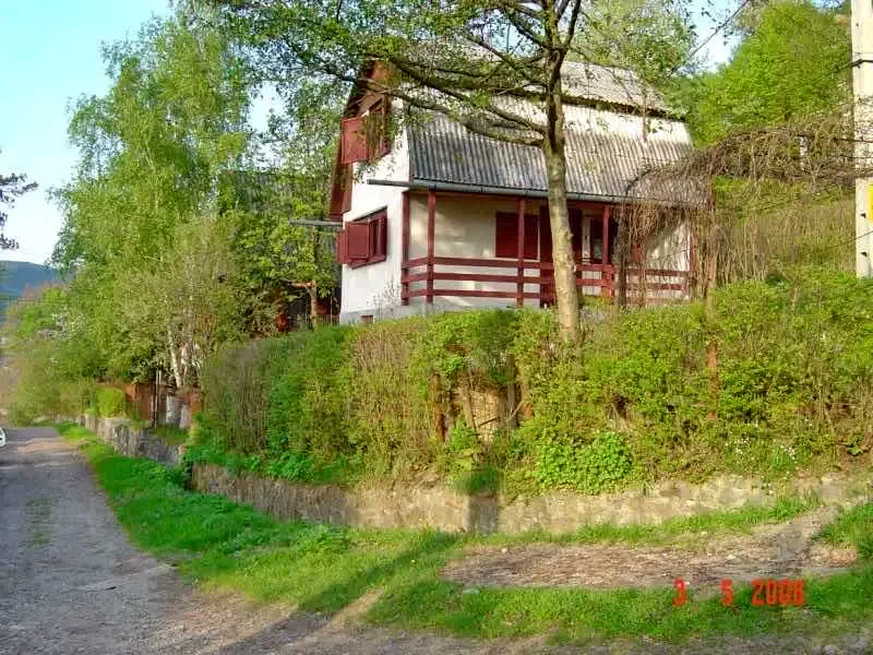 Parajd Szállás | Kulcsosház / Turisztikai faház (K0978-27) A kép szerzői jogvédelem alatt állhat. Javasolt a kapcsolatfelvétel a jog tulajdonossal.