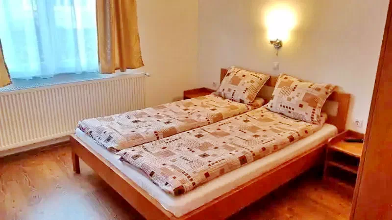 Praid Cazare | Sat de vacanță (K1120-5) Imaginea poate fi supusă drepturilor de autor. Se recomandă contactarea titularului drepturilor.