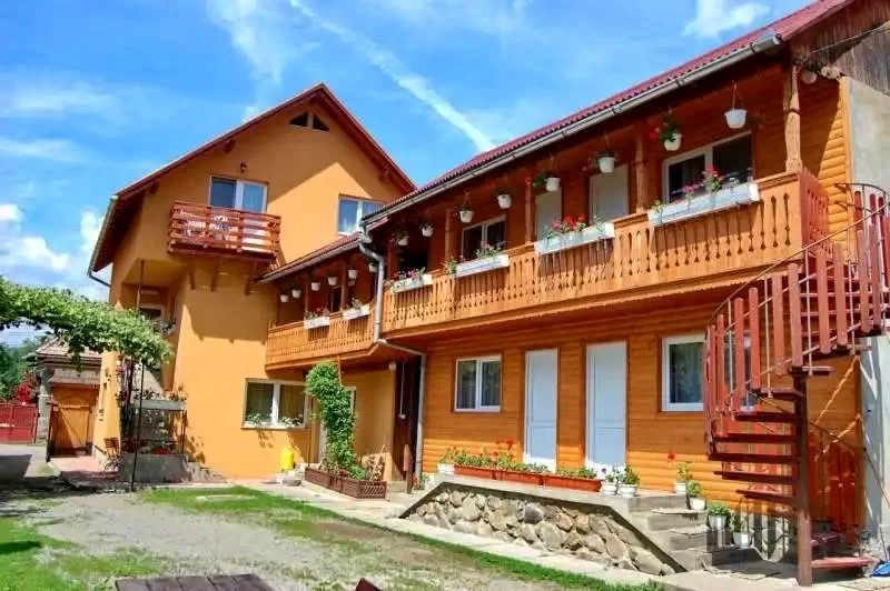 Praid Cazare | Motel (K1130-33) Imaginea poate fi supusă drepturilor de autor. Se recomandă contactarea titularului drepturilor.