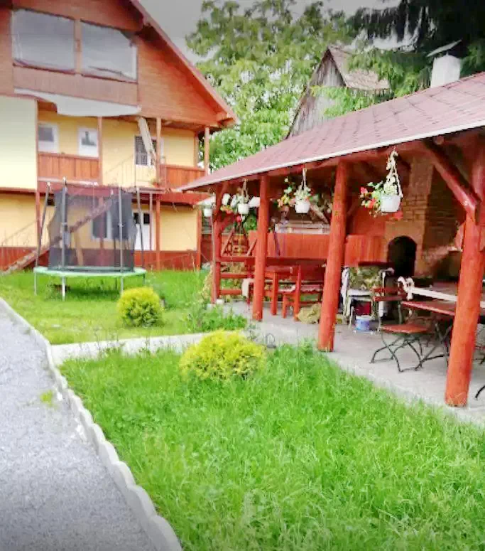 Praid Cazare | Motel (K1200-21) Imaginea poate fi supusă drepturilor de autor. Se recomandă contactarea titularului drepturilor.