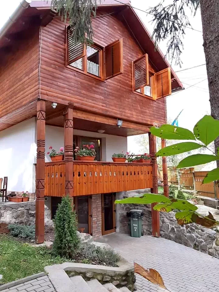 Praid Cazare | Cabană (K1213-1) Imaginea poate fi supusă drepturilor de autor. Se recomandă contactarea titularului drepturilor.