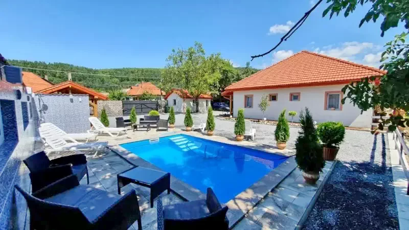 Parajd Szállás | Hotel**** (K1351-1) A kép szerzői jogvédelem alatt állhat. Javasolt a kapcsolatfelvétel a jog tulajdonossal.