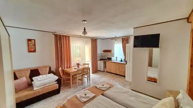 Parajd Szállás | Hotel**** (K1351-12) A kép szerzői jogvédelem alatt állhat. Javasolt a kapcsolatfelvétel a jog tulajdonossal.