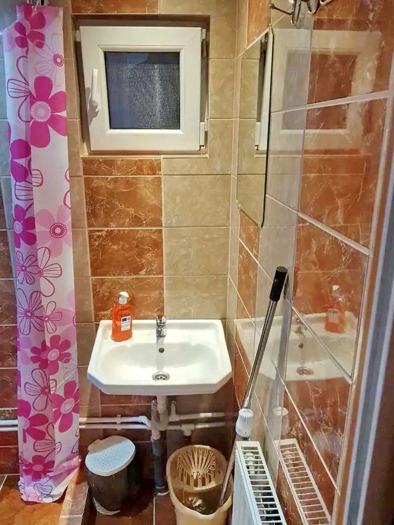 Parajd Szállás | Motel (K1363-12) A kép szerzői jogvédelem alatt állhat. Javasolt a kapcsolatfelvétel a jog tulajdonossal.