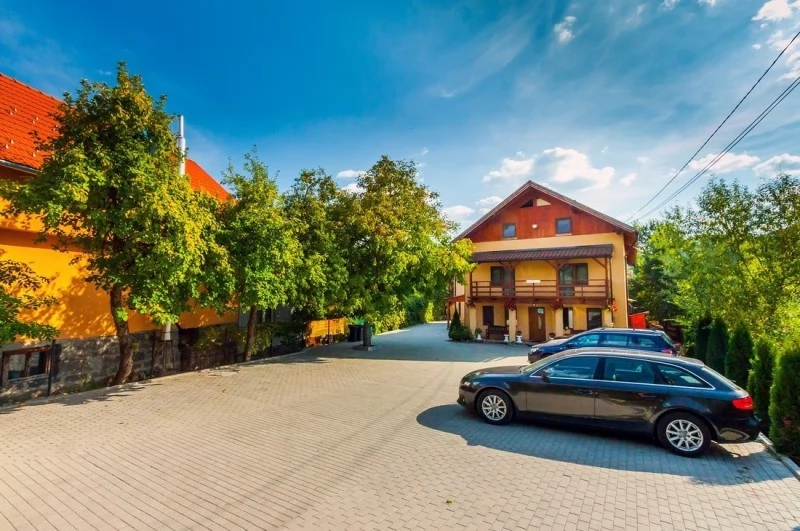 Parajd Szállás | Motel (K1453-21) A kép szerzői jogvédelem alatt állhat. Javasolt a kapcsolatfelvétel a jog tulajdonossal.