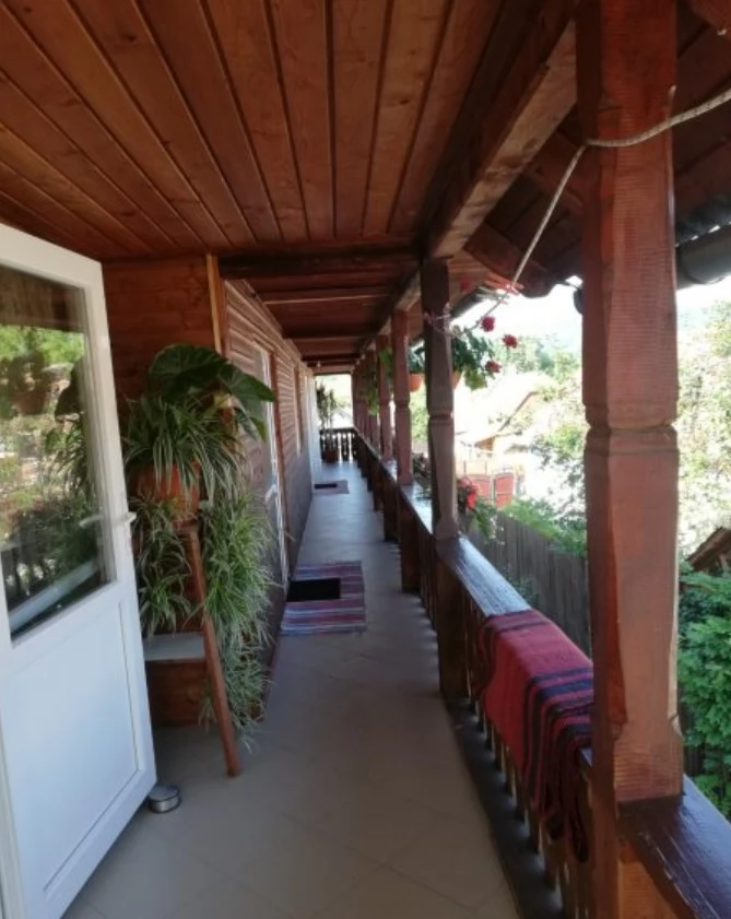 Praid Cazare | Motel (K1461-4) Imaginea poate fi supusă drepturilor de autor. Se recomandă contactarea titularului drepturilor.