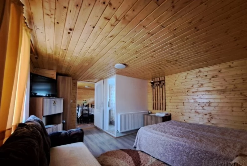 Praid Cazare | Motel (K1461-6) Imaginea poate fi supusă drepturilor de autor. Se recomandă contactarea titularului drepturilor.