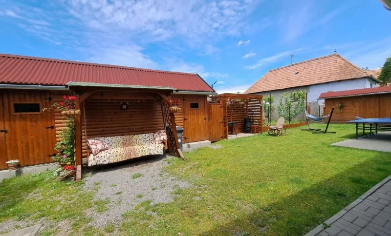 Praid Cazare | Motel (K1461-19) Imaginea poate fi supusă drepturilor de autor. Se recomandă contactarea titularului drepturilor.