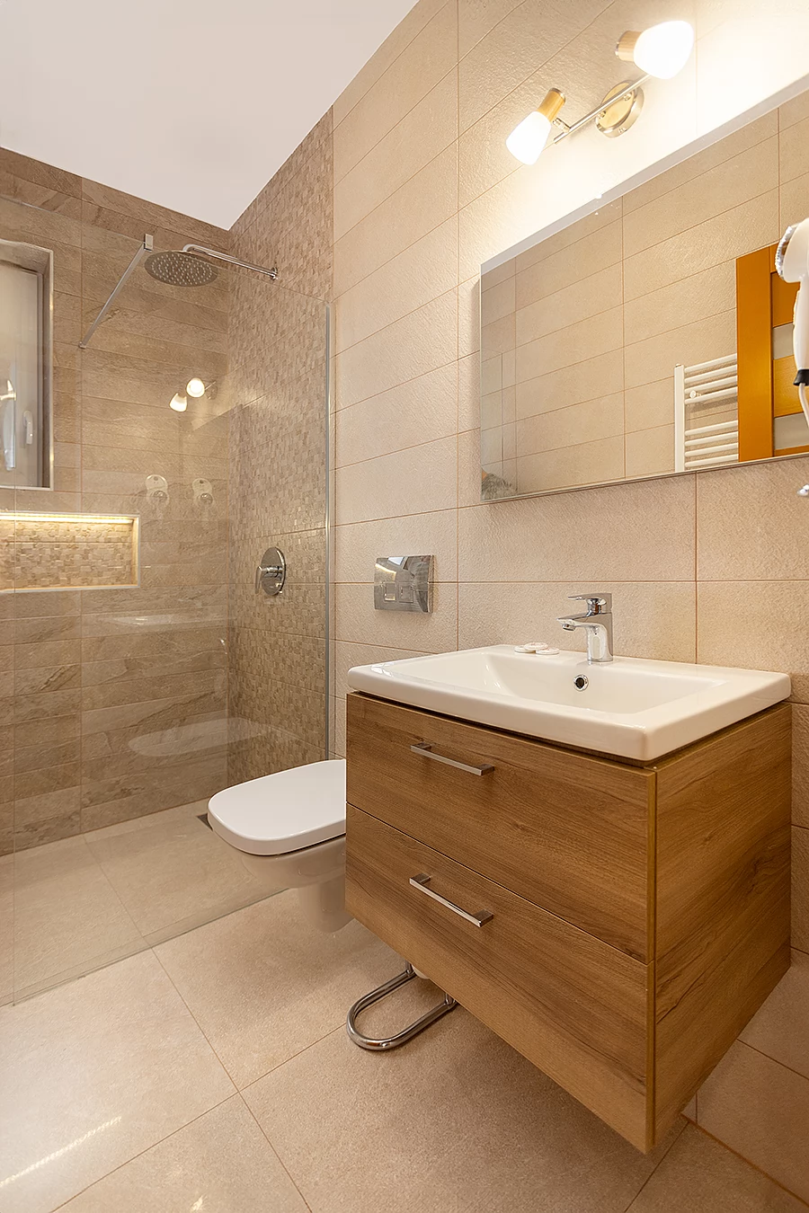 Praid Cazare | Sat de vacanță (K1471-21) Imaginea poate fi supusă drepturilor de autor. Se recomandă contactarea titularului drepturilor.