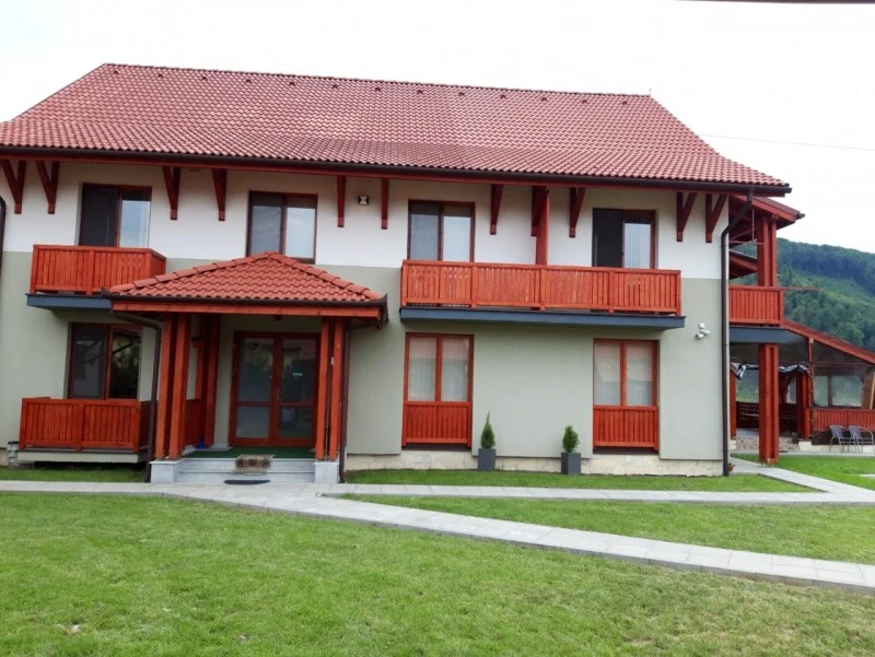 Praid Cazare | Hotel**** (K1512-33) Imaginea poate fi supusă drepturilor de autor. Se recomandă contactarea titularului drepturilor.