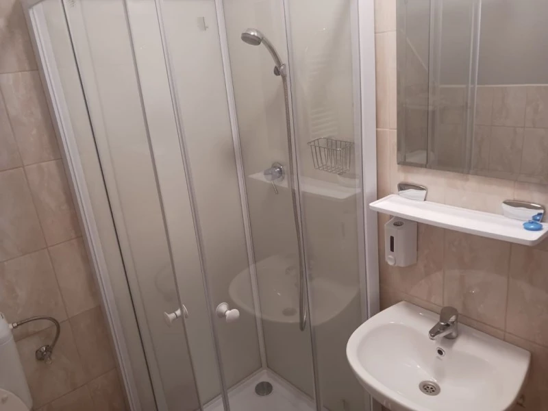 Praid Cazare | Hotel**** (K1513-9) Imaginea poate fi supusă drepturilor de autor. Se recomandă contactarea titularului drepturilor.