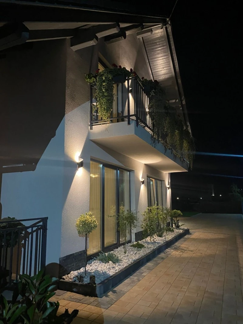 Praid Cazare | Motel (K1577-4) Imaginea poate fi supusă drepturilor de autor. Se recomandă contactarea titularului drepturilor.