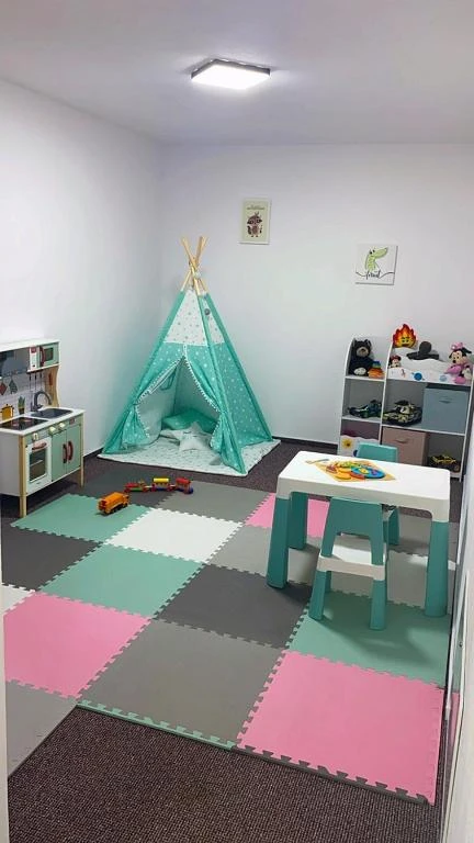 Parajd Szállás | Motel (K1577-11) A kép szerzői jogvédelem alatt állhat. Javasolt a kapcsolatfelvétel a jog tulajdonossal.