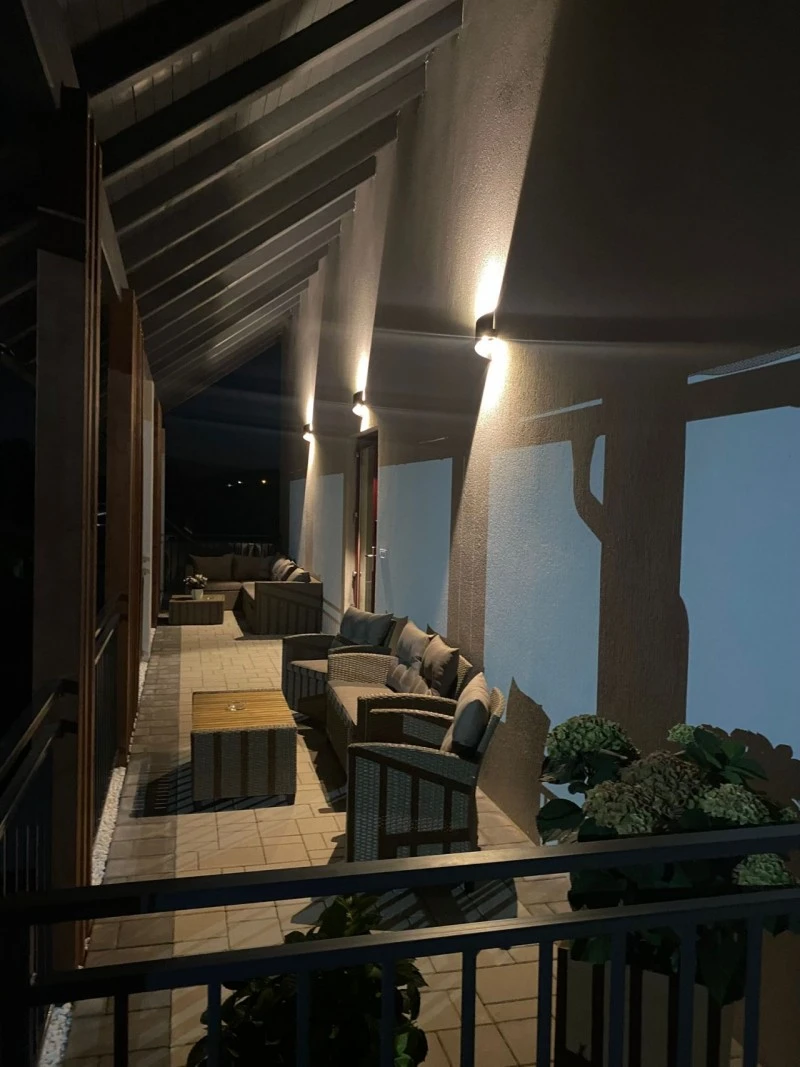 Praid Cazare | Motel (K1577-15) Imaginea poate fi supusă drepturilor de autor. Se recomandă contactarea titularului drepturilor.