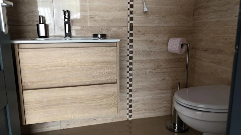 Praid Cazare | Motel (K1577-40) Imaginea poate fi supusă drepturilor de autor. Se recomandă contactarea titularului drepturilor.