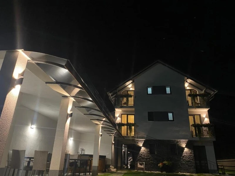 Parajd Szállás | Motel (K1577-47) A kép szerzői jogvédelem alatt állhat. Javasolt a kapcsolatfelvétel a jog tulajdonossal.