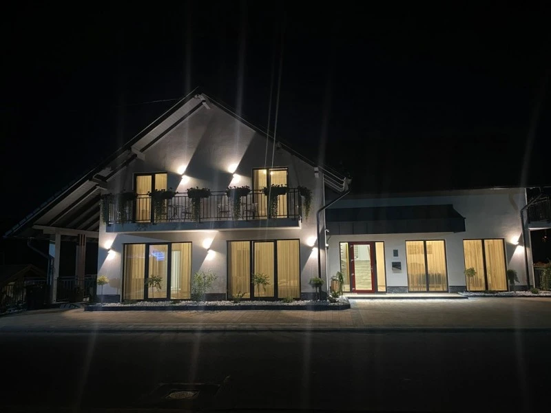 Parajd Szállás | Motel (K1577-96) A kép szerzői jogvédelem alatt állhat. Javasolt a kapcsolatfelvétel a jog tulajdonossal.